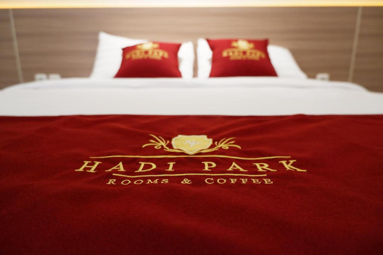 Hotel Hadi Park Surabaja Zewnętrze zdjęcie